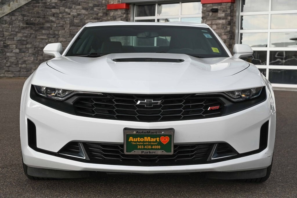 2023 Chevrolet Camaro LT1 photo 2