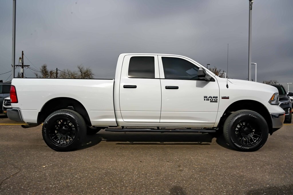 2022 Ram 1500 Classic Tradesman photo 3