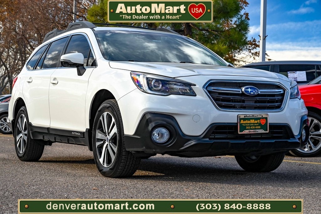 2019 Subaru Outback Limited's photo