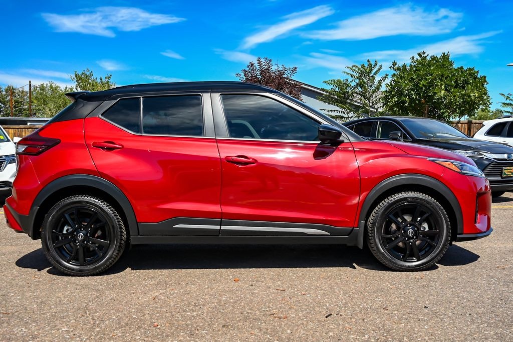 Used 2023 Nissan Kicks SR SUV