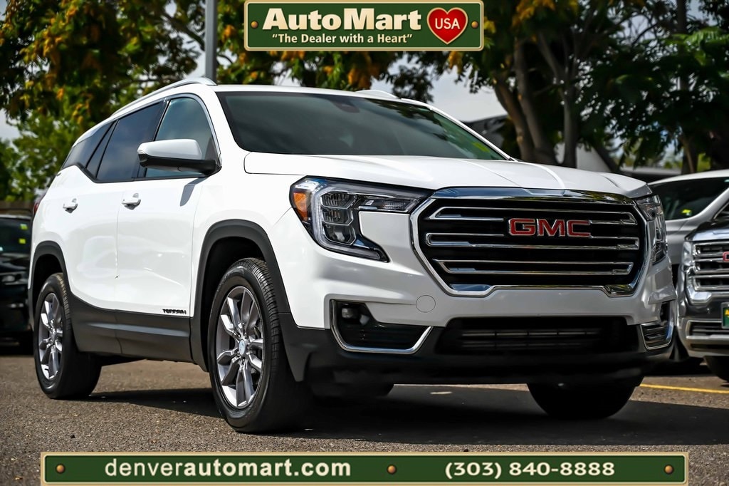 2024 GMC Terrain SLT