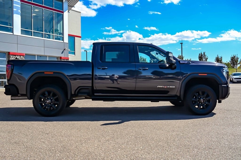2024 Gmc Sierra 2500 HD AT4 photo 3