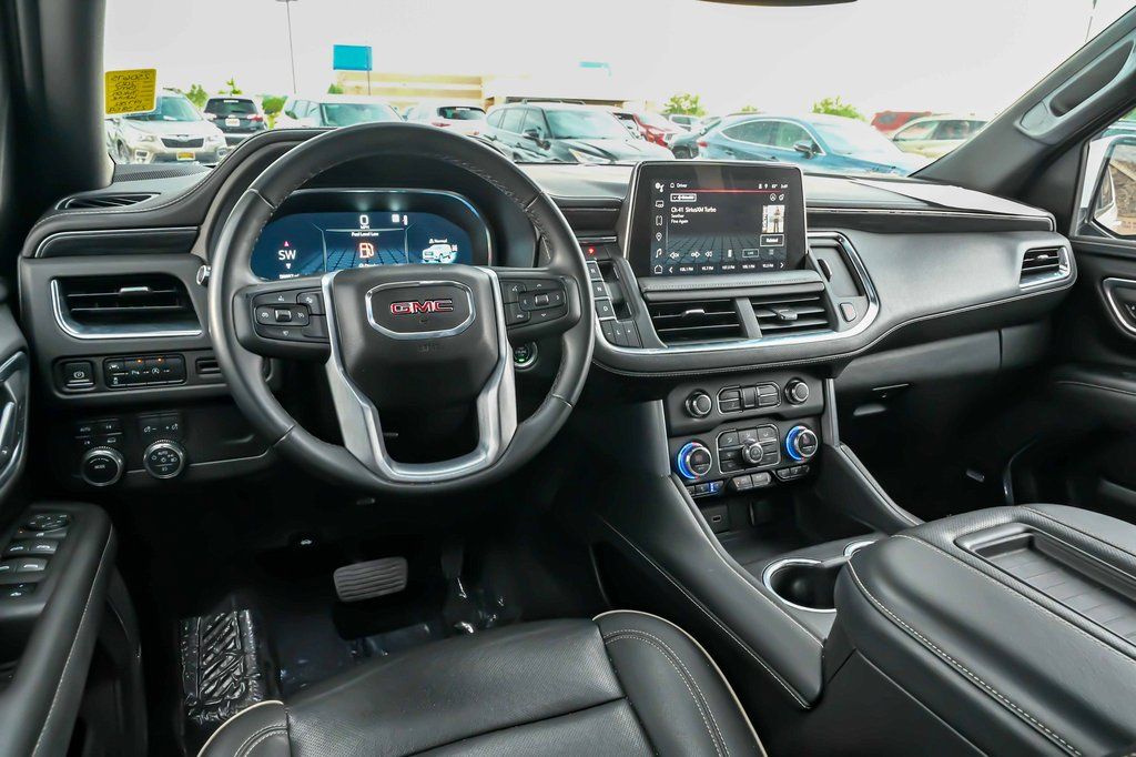 2023 GMC Yukon SLT - Photo 22