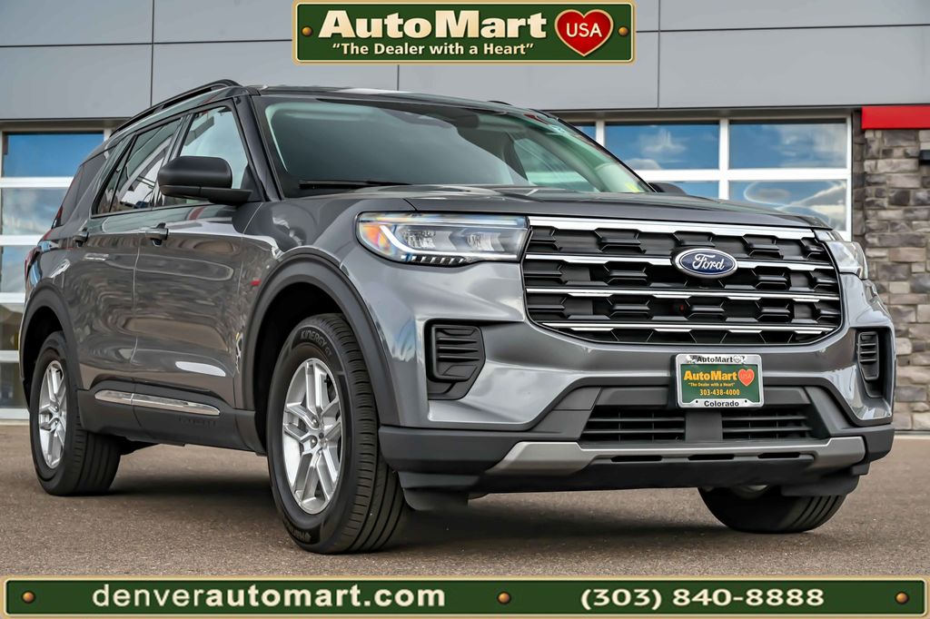 2025 Ford Explorer Active 4WD (PL535)'s photo