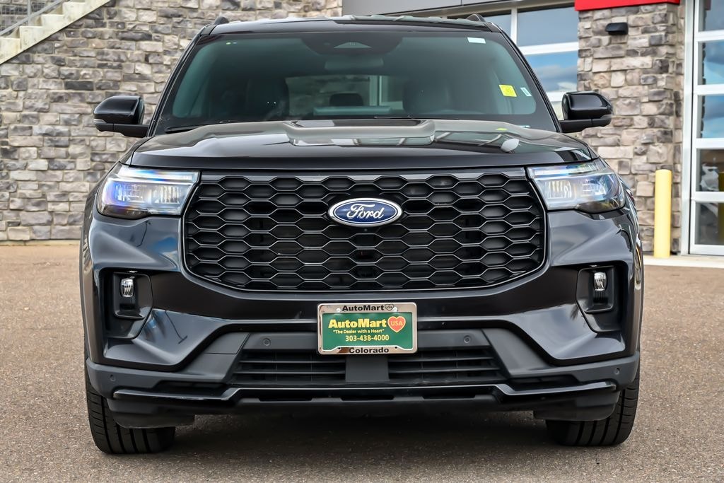 Used 2025 Ford Explorer ST-Line SUV