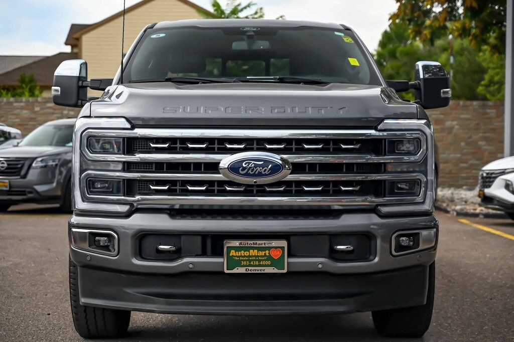 2024 Ford F-350 Platinum photo 2
