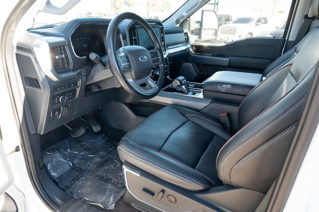 2022 Ford F-150 Lariat - Photo 16