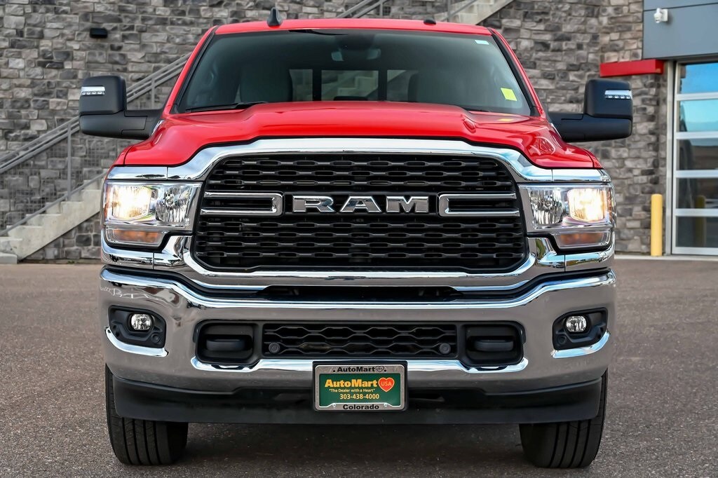 2024 Ram 2500 Big Horn photo 2