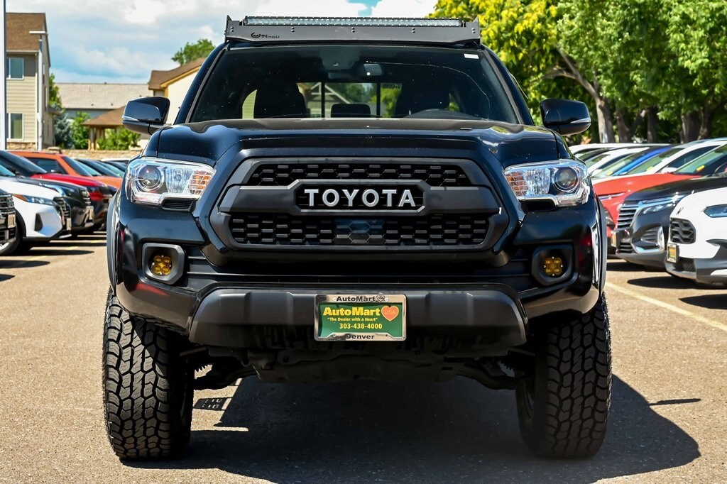 2020 Toyota Tacoma TRD Off-Road V6 photo 2