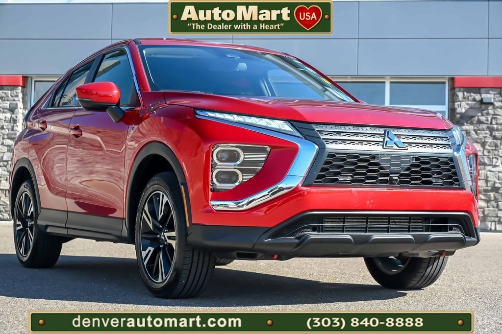 2024 Mitsubishi Eclipse Cross SE's photo