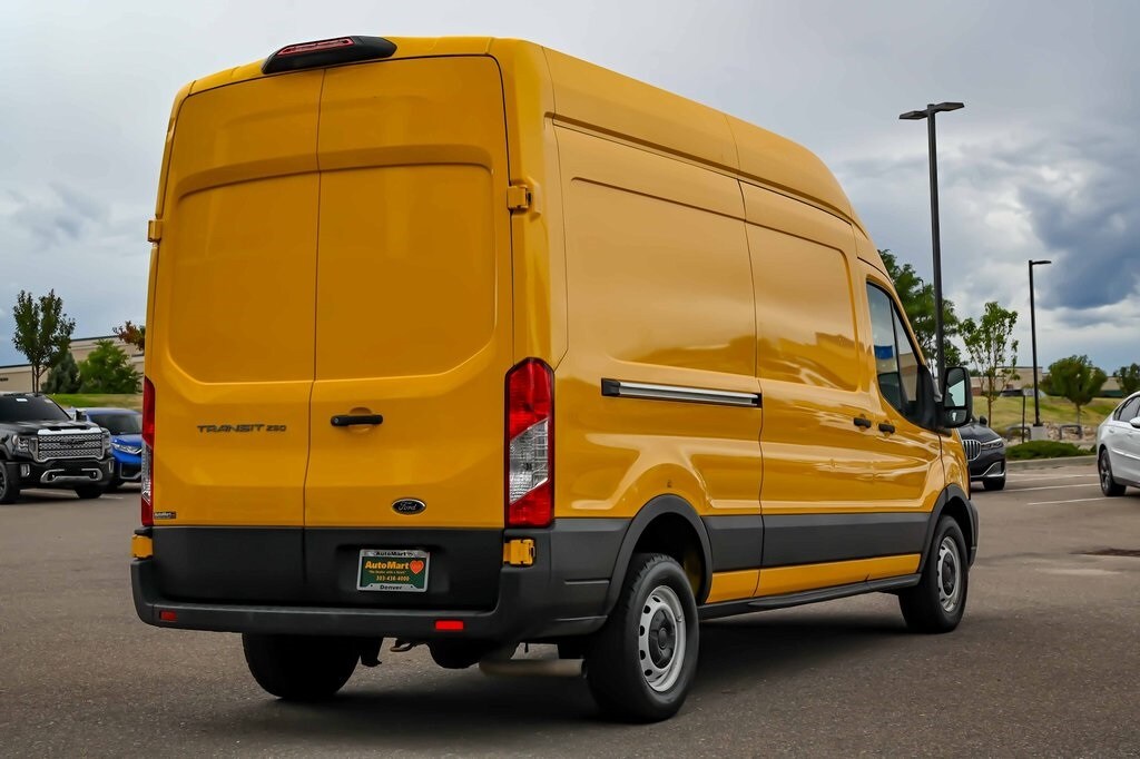 2021 Ford Transit photo 4