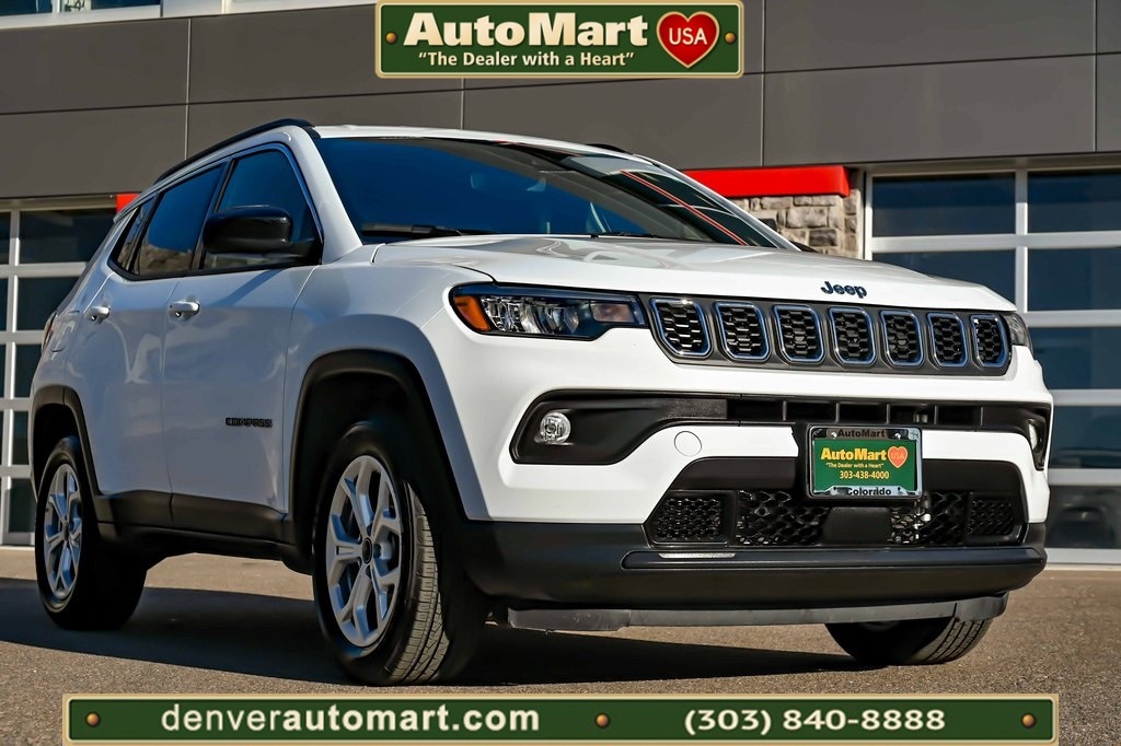Used 2025 Jeep Compass Latitude SUV