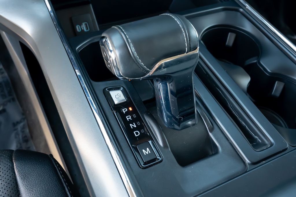 2022 Ford F-150 Lariat - Photo 31