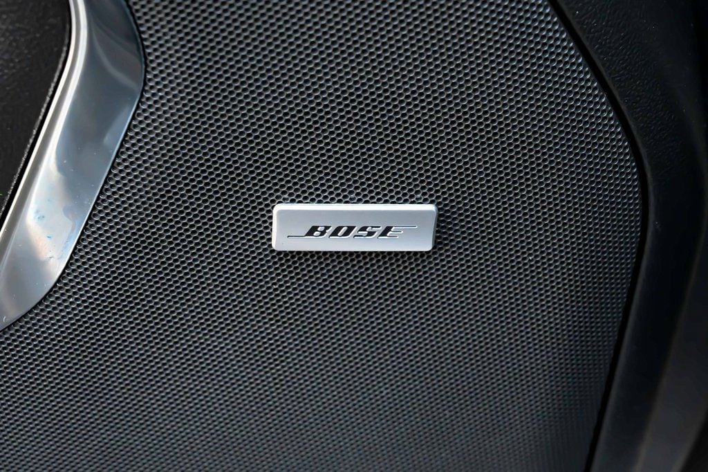 2023 GMC Yukon XL SLT - Photo 13