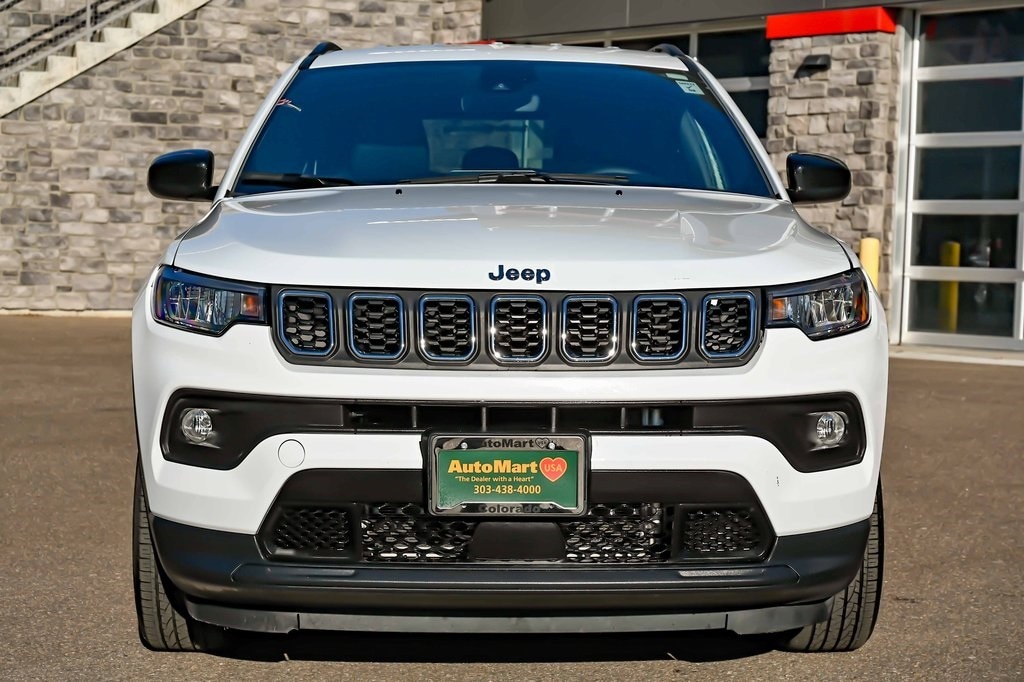 Used 2025 Jeep Compass Latitude SUV