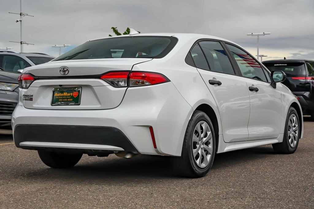Used 2021 Toyota Corolla LE Sedan