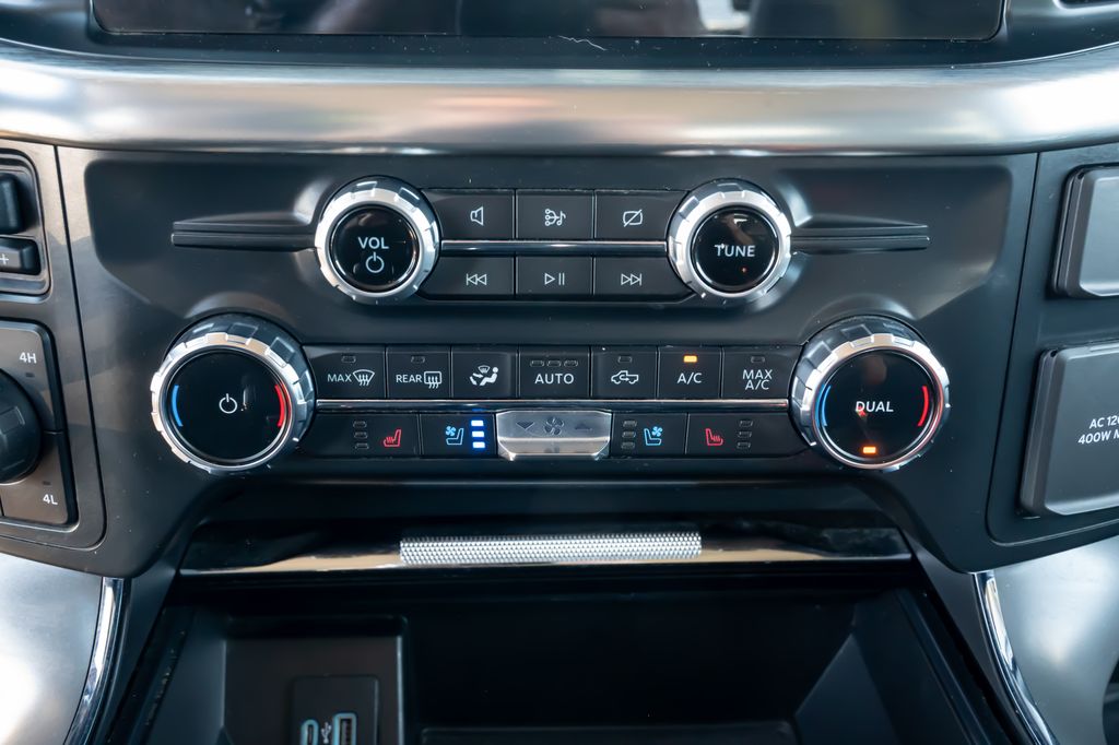 2022 Ford F-150 Lariat - Photo 32