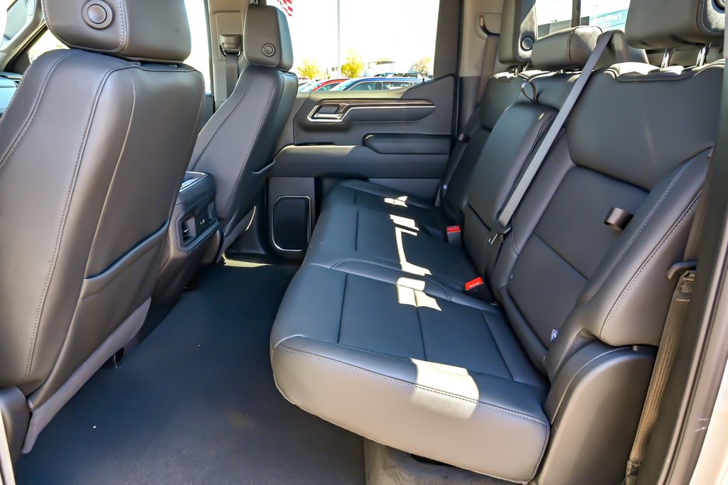 2026 Chevrolet Silverado 1500 LT Trail Boss - Photo 18