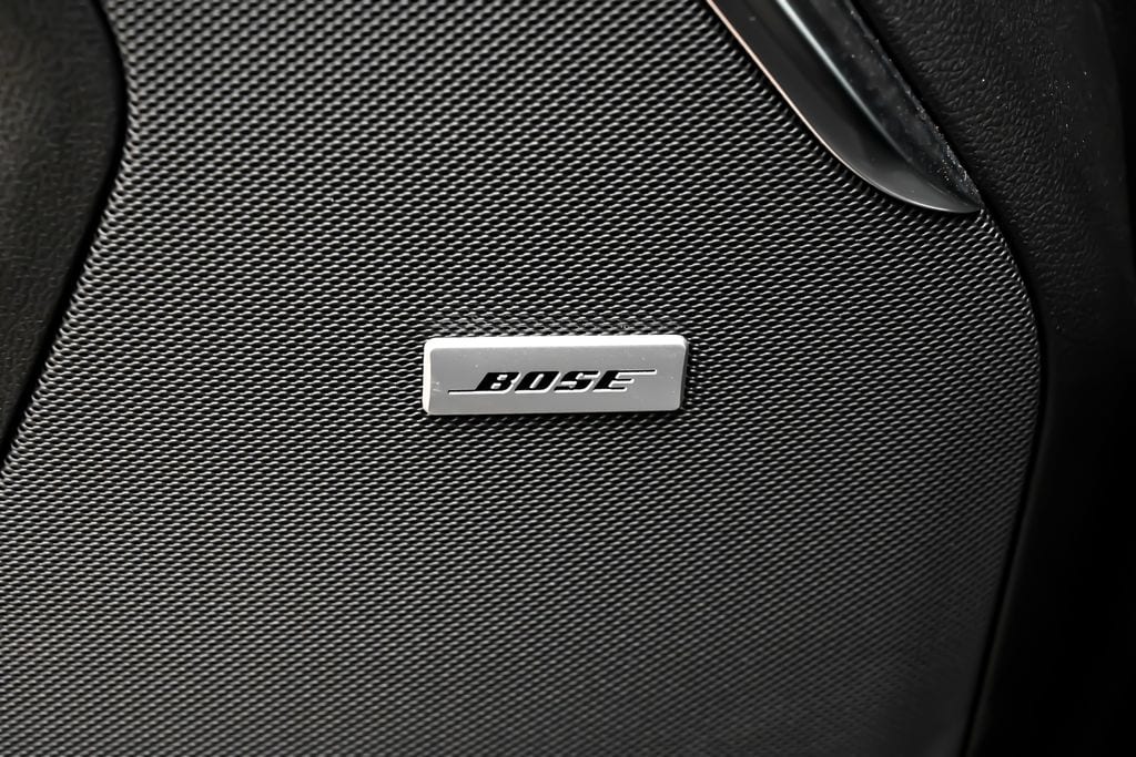 2025 GMC Yukon Denali - Photo 13
