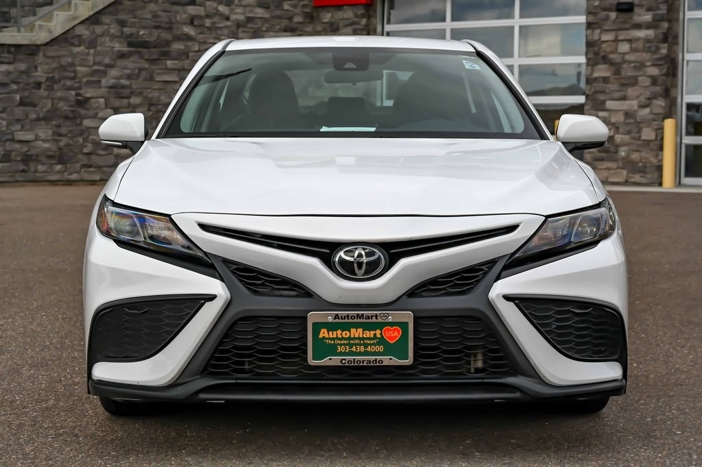 Used 2024 Toyota Camry SE Sedan