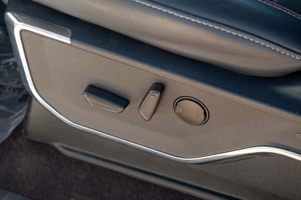 2022 Ford F-150 Lariat - Photo 18