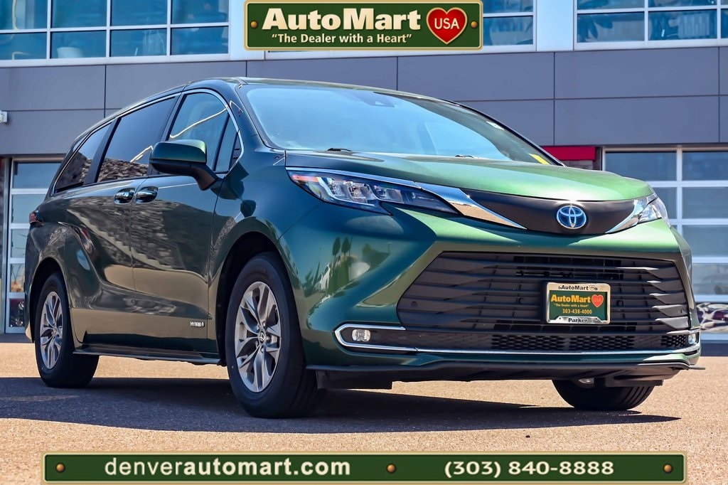 2021 Toyota Sienna XLE