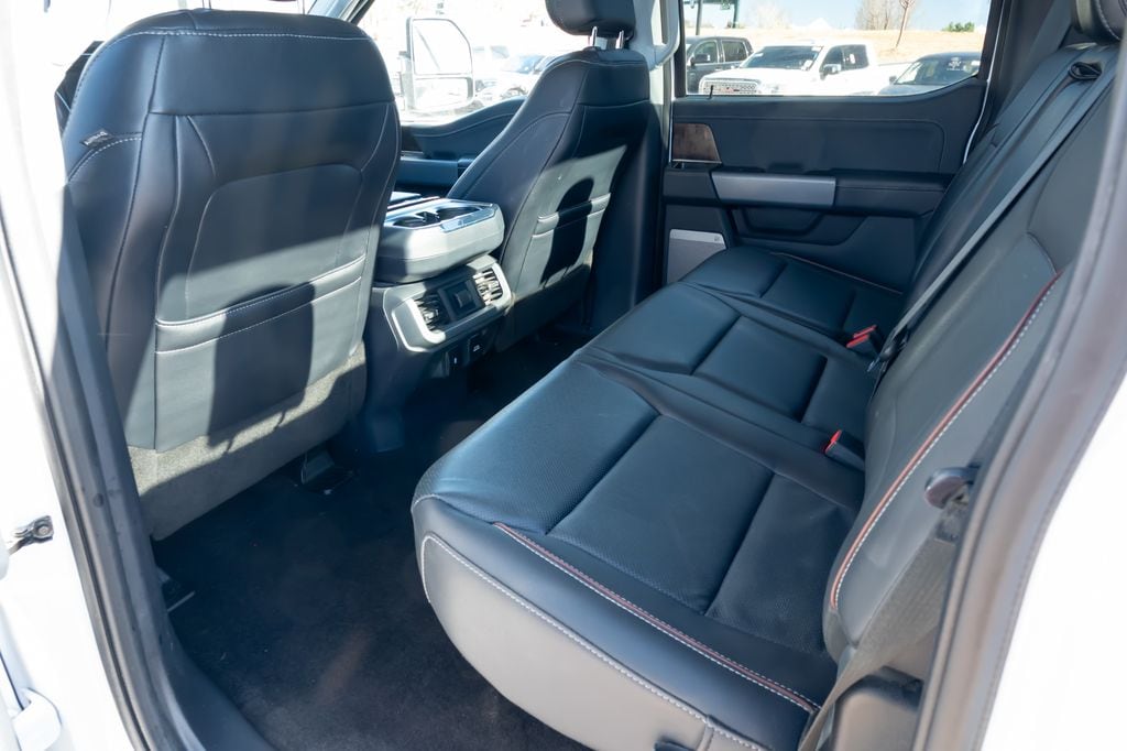 2022 Ford F-150 Lariat - Photo 19
