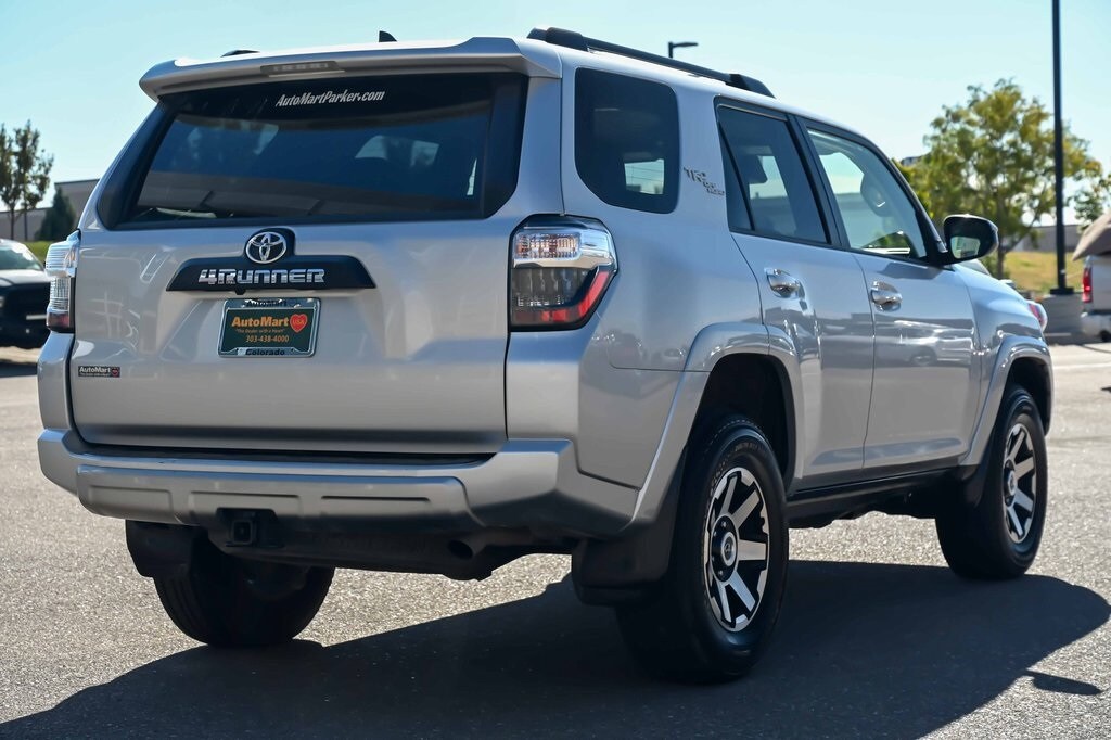 2024 Toyota 4Runner TRD photo 3
