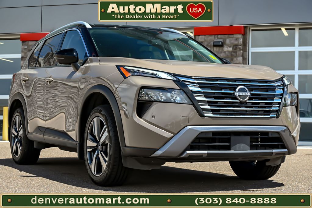 2025 Nissan Rogue SL AWD's photo