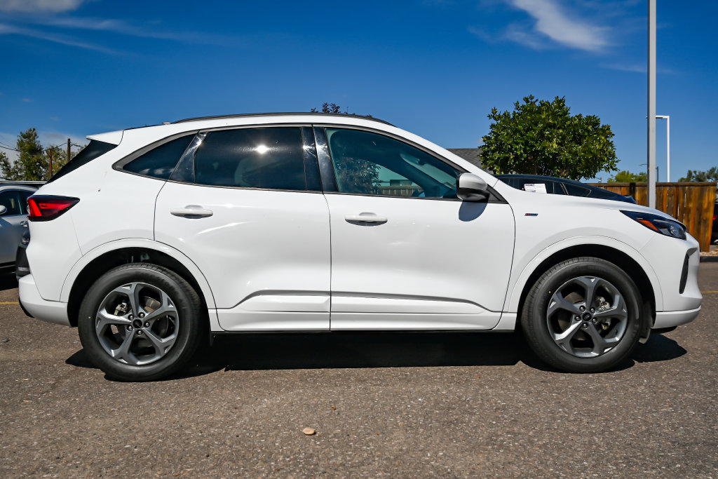 Used 2023 Ford Escape ST-Line Select SUV