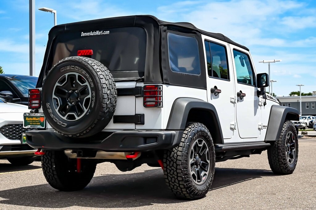 2017 Jeep Wrangler Unlimited Rubicon photo 4