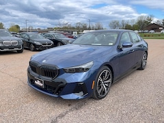 2026 BMW 550e xDrive Sedan