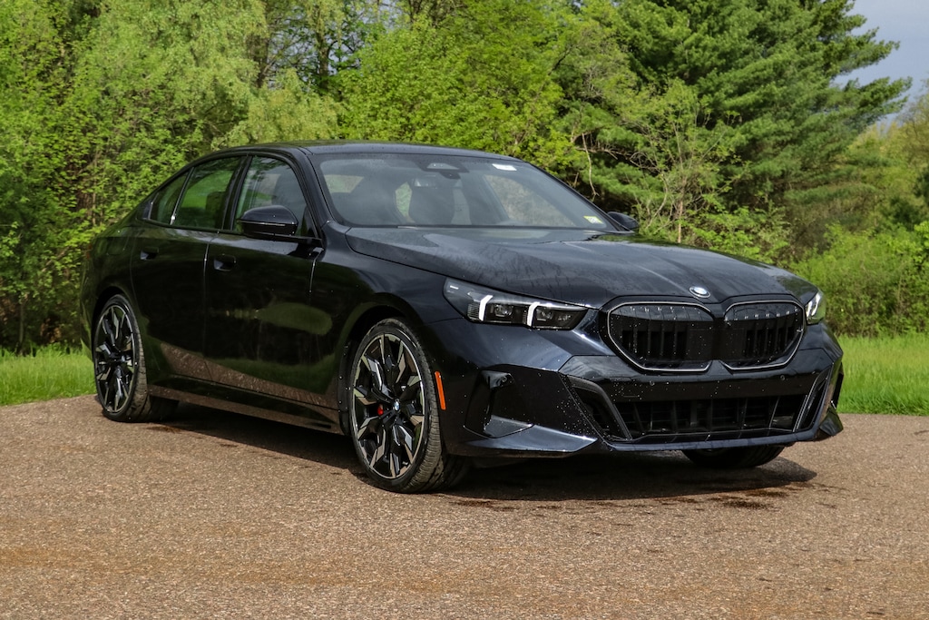 New 2026 BMW 530i xDrive Sedan