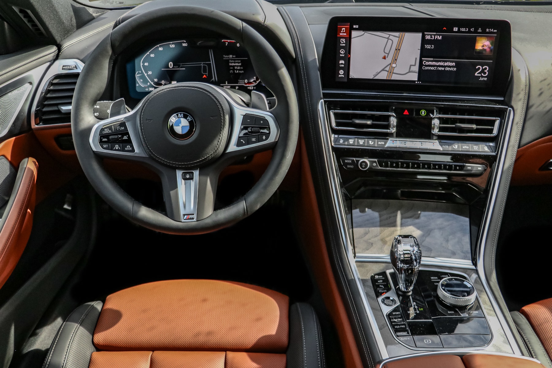2026 BMW 8 Series 840i - Photo 17