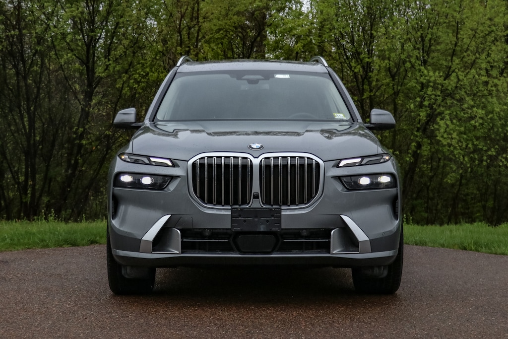 New 2026 BMW X7 xDrive40i SUV