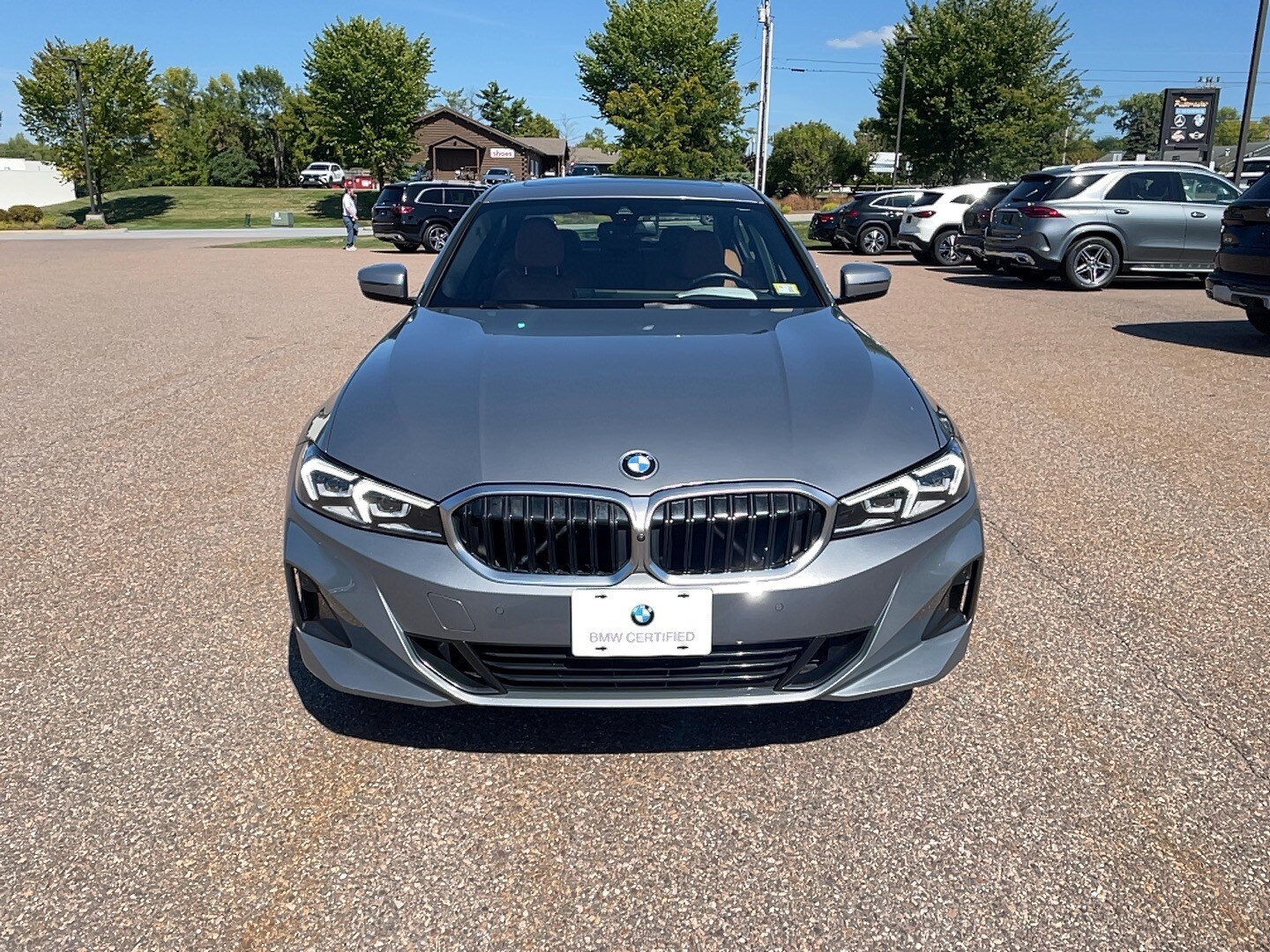 2023 Bmw 330i xDrive photo 2