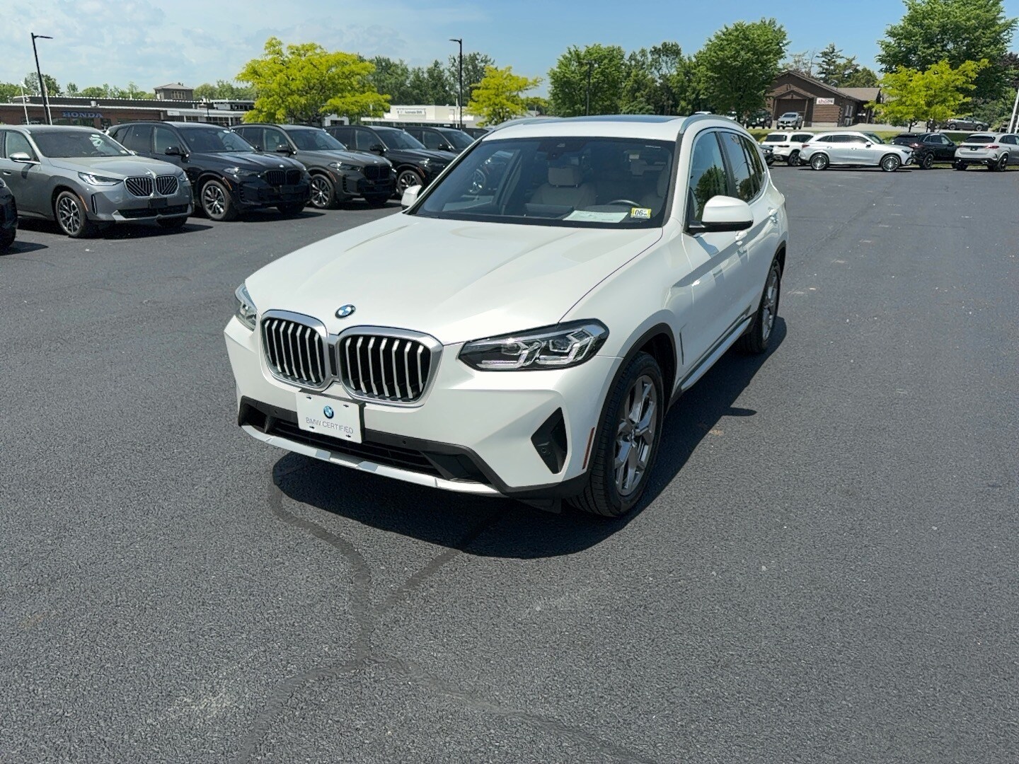 Minreal White 2023 BMW X3 xDrive30i AWD SUV / Crossover All-Wheel Drive Automatic