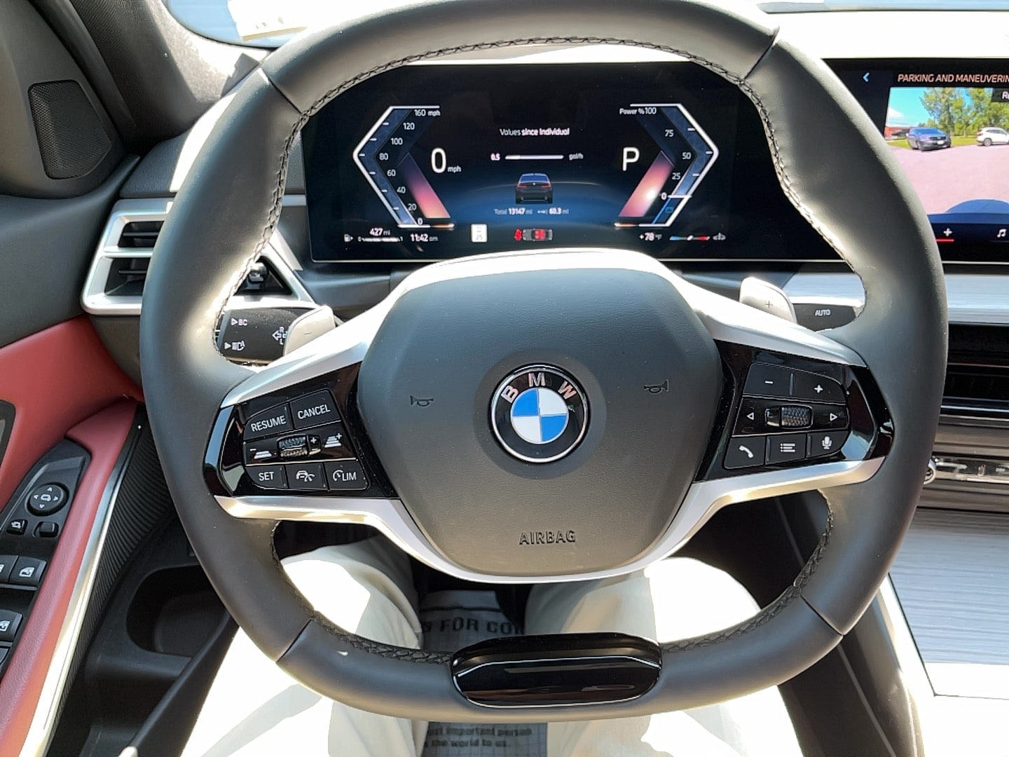 2025 BMW 3 Series 330i - Photo 10