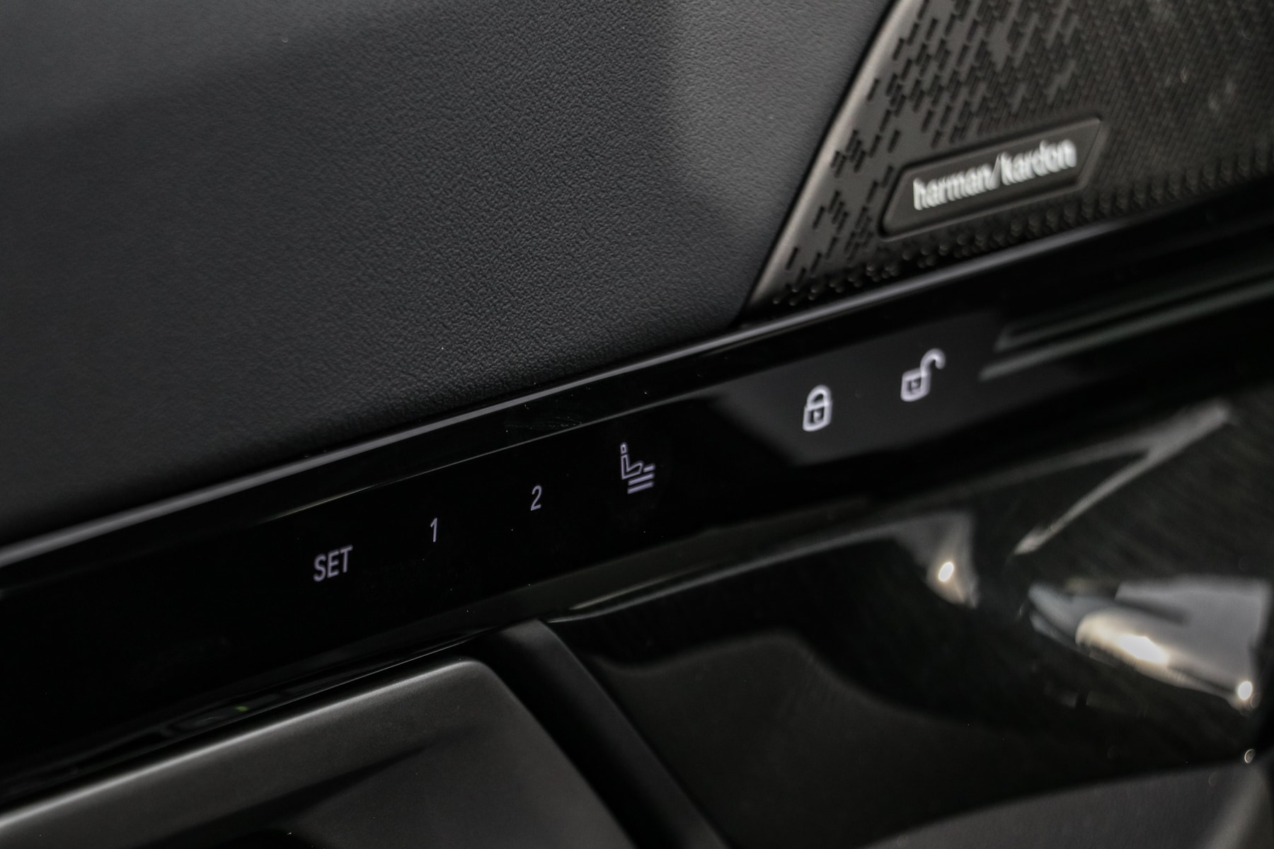 2026 BMW 5 Series 530i - Photo 11