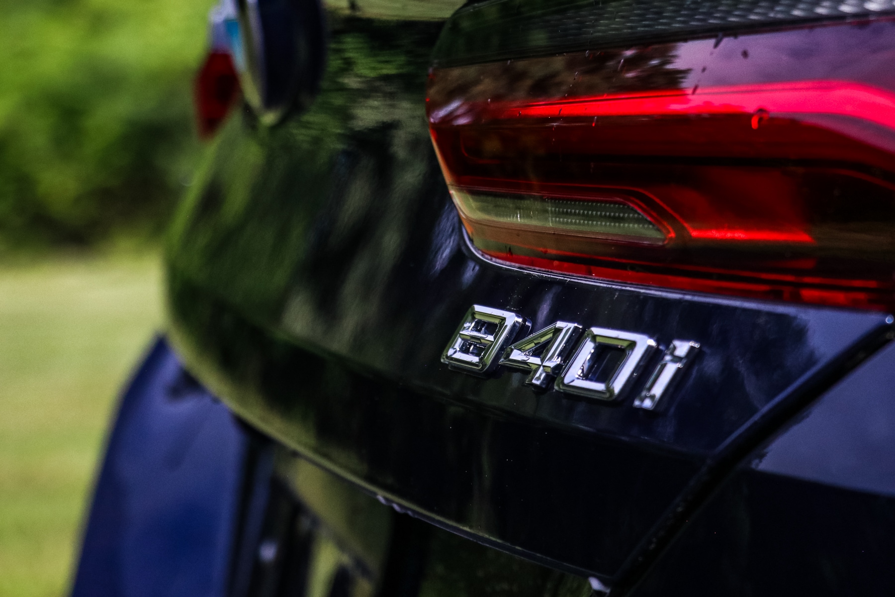 2026 BMW 8 Series 840i - Photo 6