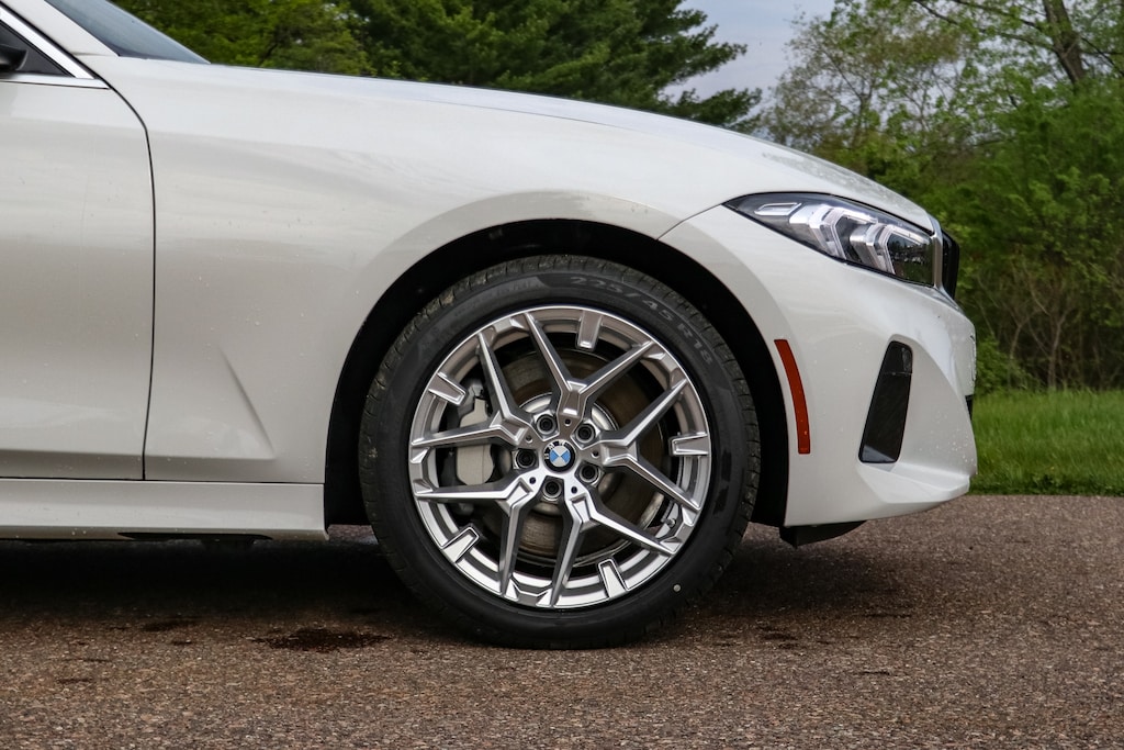 New 2026 BMW 330i xDrive Sedan