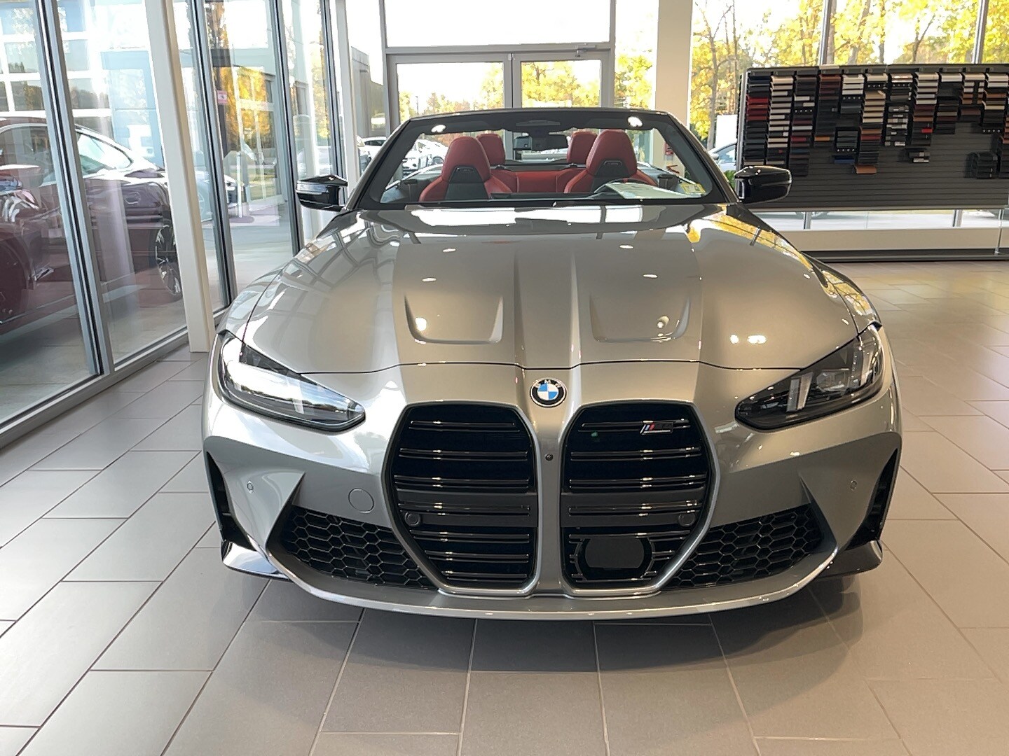 2025 Bmw M4 Competition xDrive Convertible photo 3