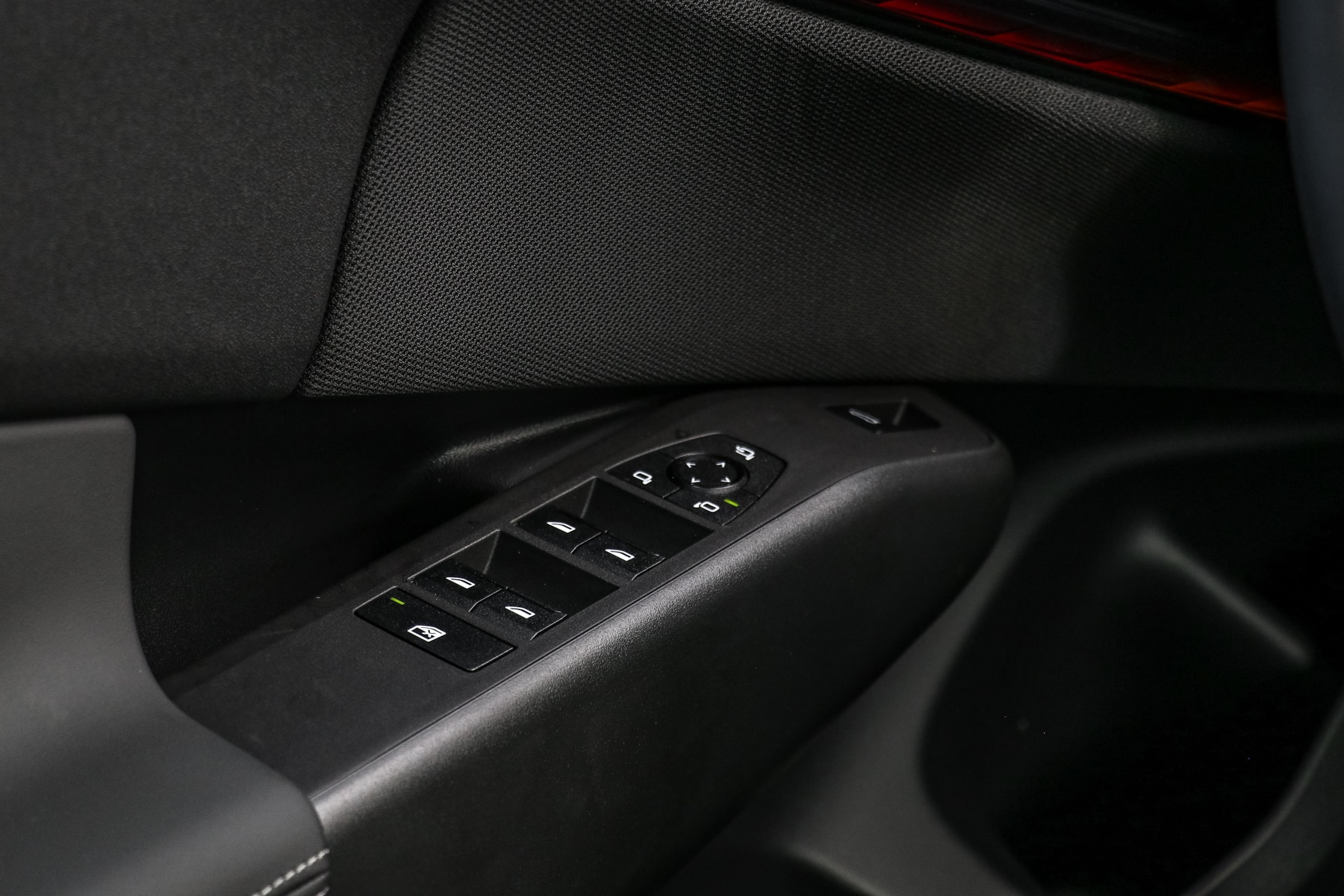 2025 BMW X3 30 - Photo 12