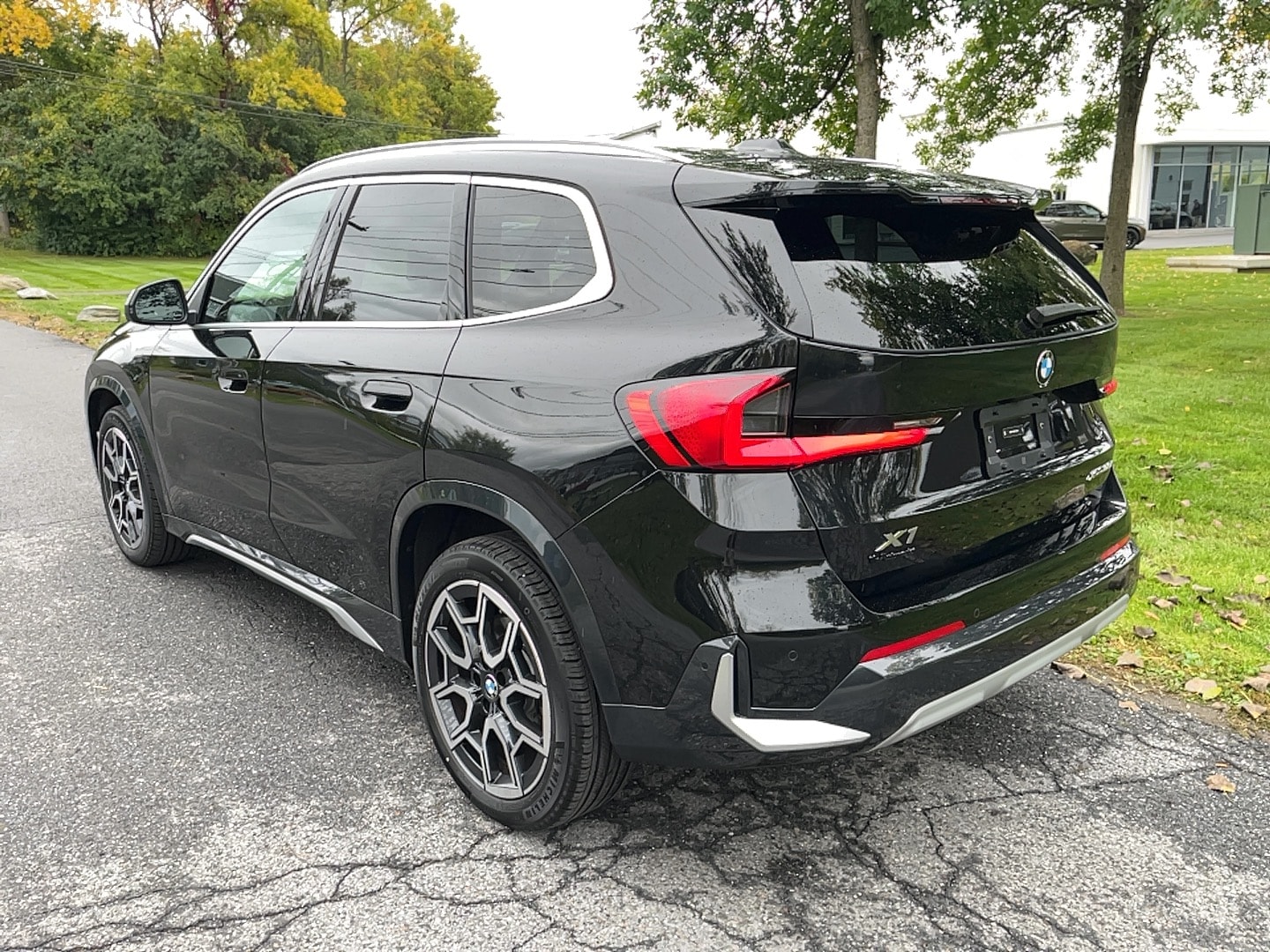 2025 BMW X1 28i - Photo 8