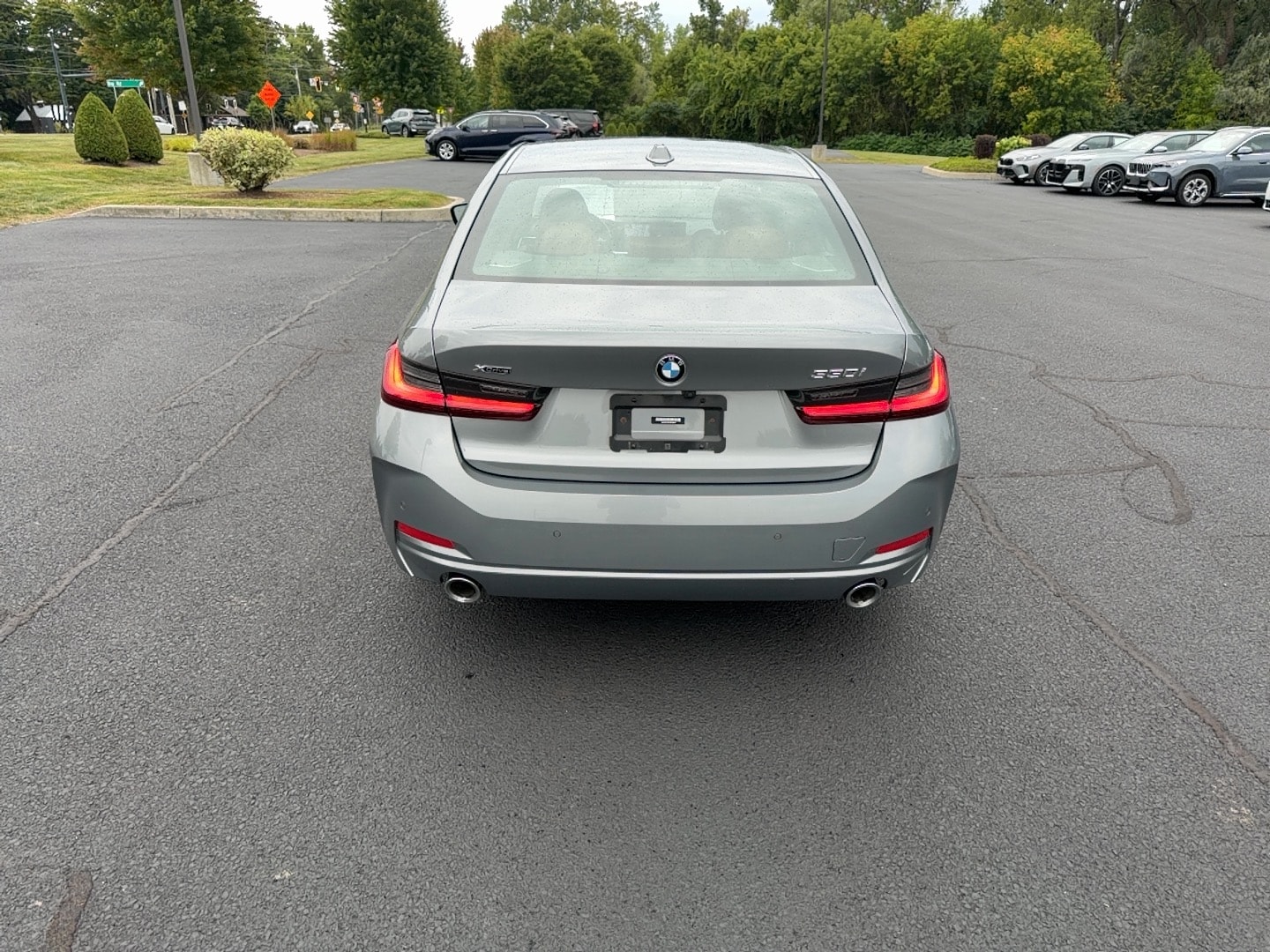 2023 BMW 3 Series 330i - Photo 6