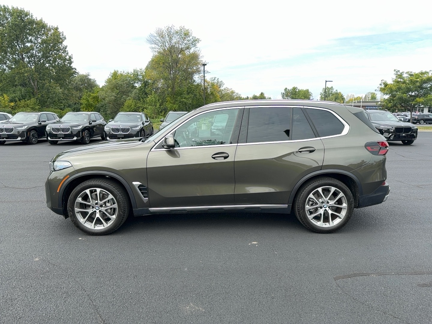 2026 BMW X5 40i - Photo 8