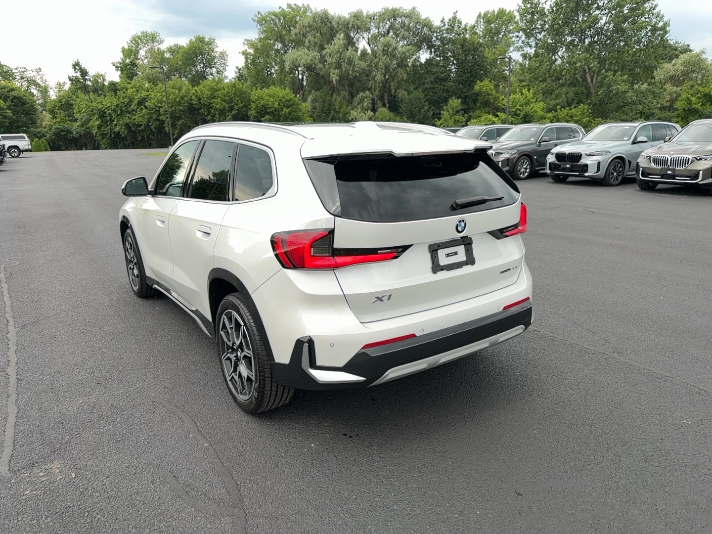 2025 BMW X1 28i - Photo 7