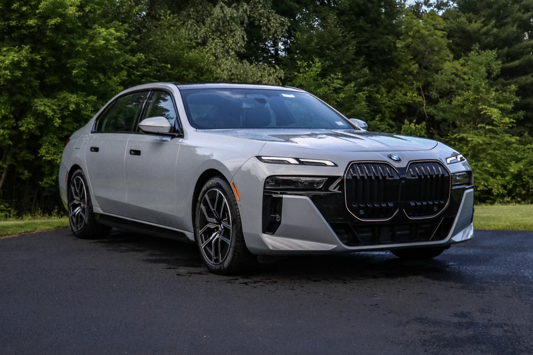 2026 BMW 740i xDrive Sedan WBA33EH00TCX40573