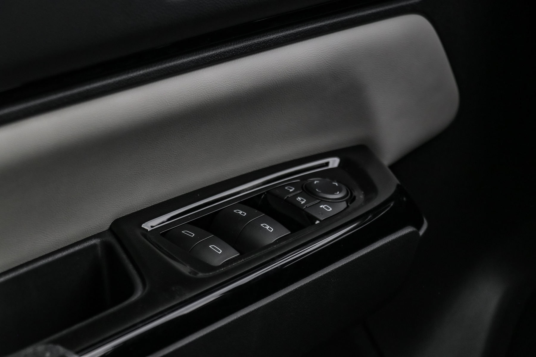 2026 Honda Prologue Elite - Photo 12