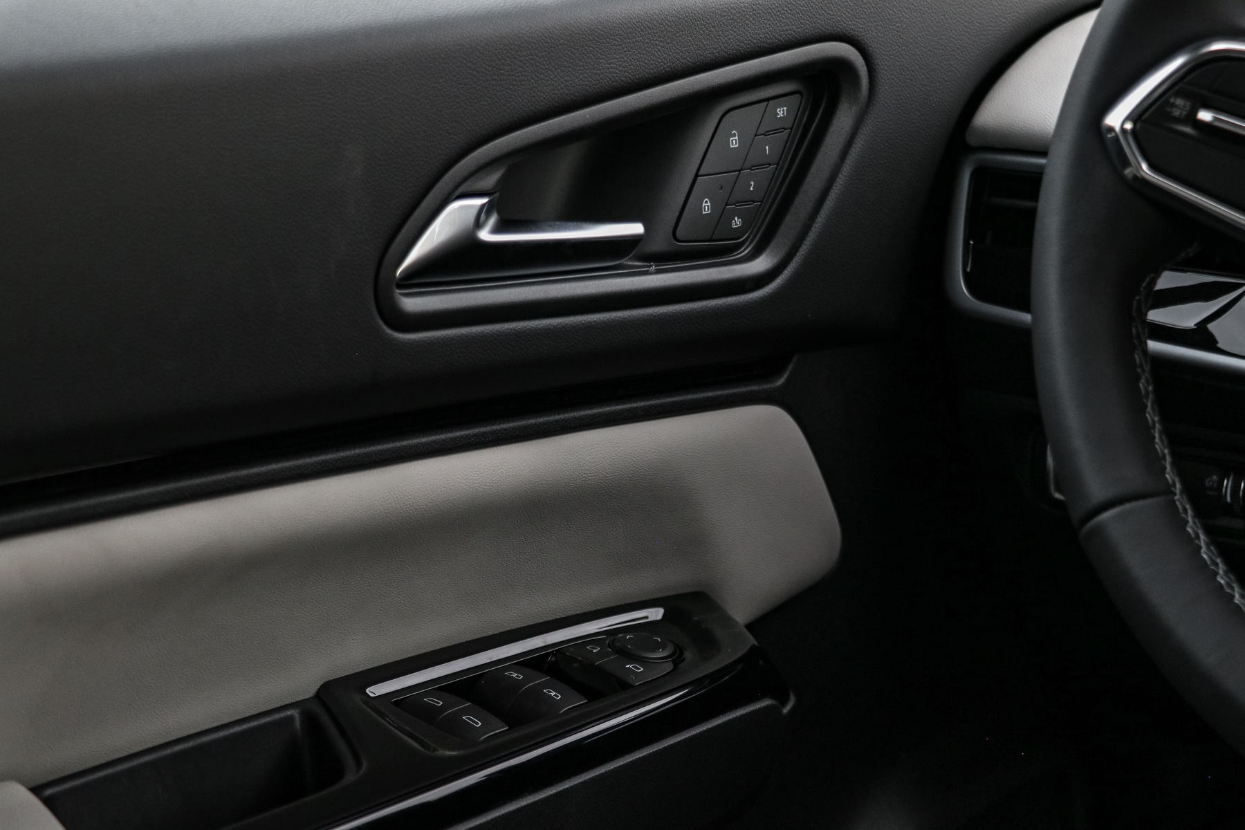 2026 Honda Prologue Touring - Photo 11